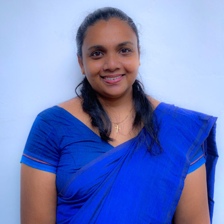 Mrs.L. Myumie Fernando